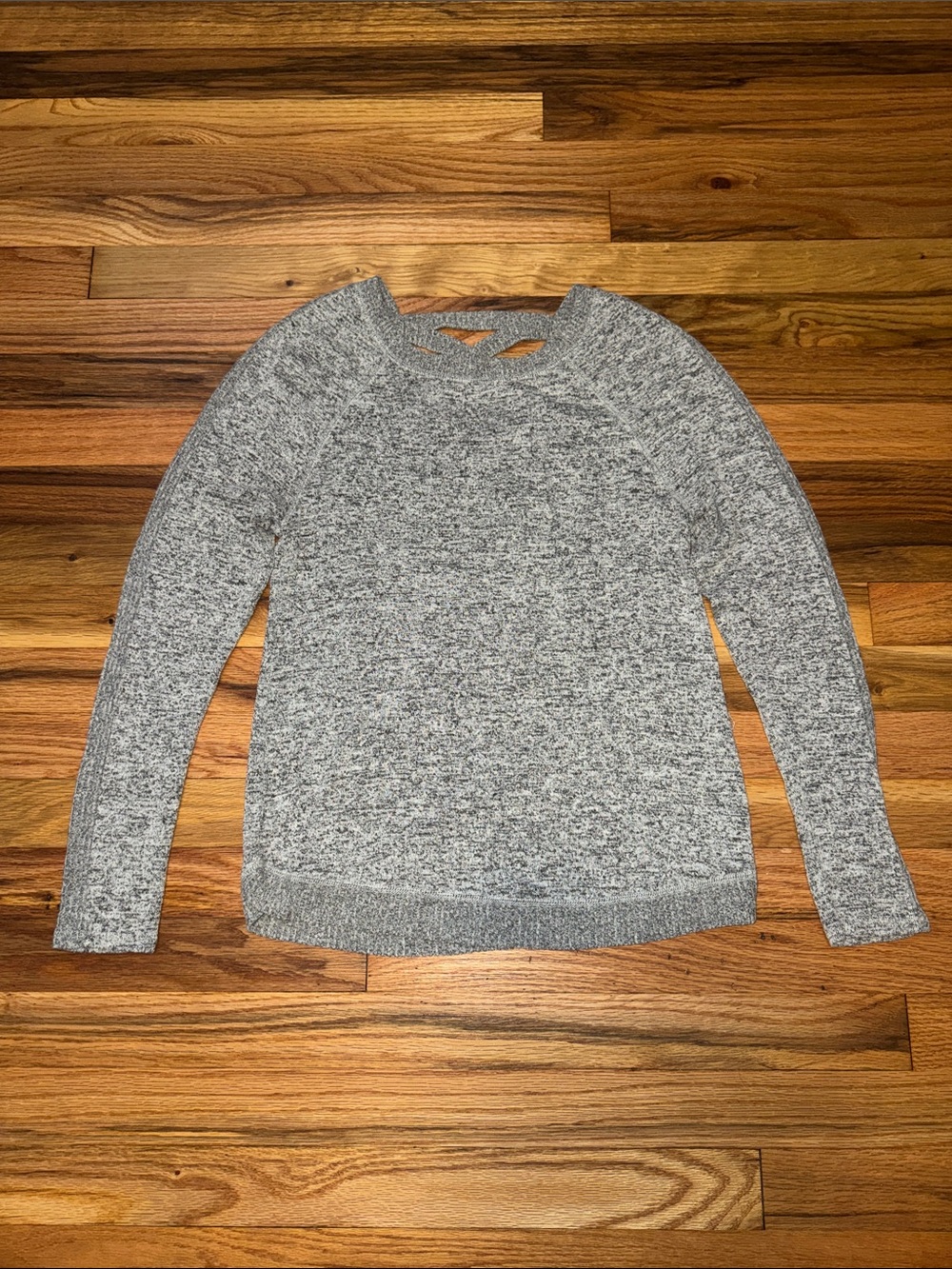 Fitz + Eddi Long Sleeve Crossback Tee Small Grey Heather